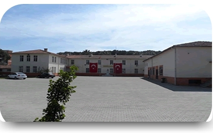 Saruhanlı Anadolu Lisesi Fotoğrafı